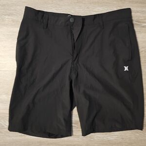 Hurley shorts size 34 black drifit summer